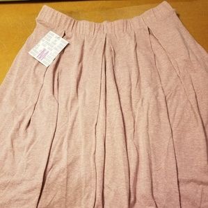 NWT Medium Blush Pink Madison Skirt